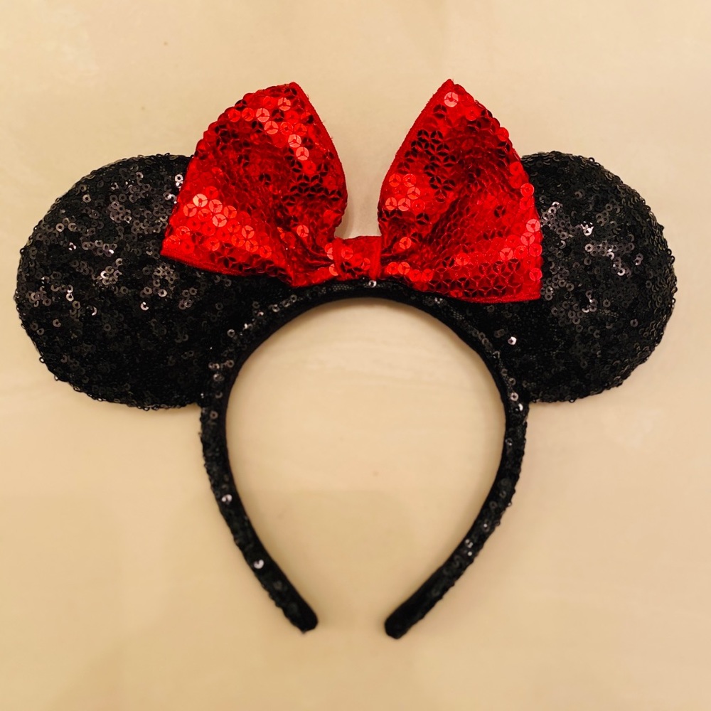 DISNEY Minnie Mouse Sequined Ear Headband
